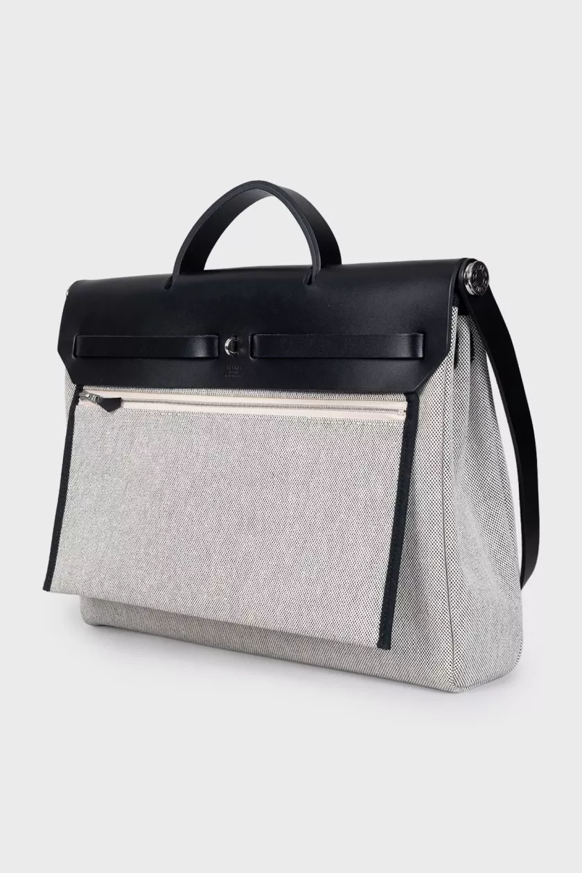 Hermès Herbag 39 — Black – reference photograph