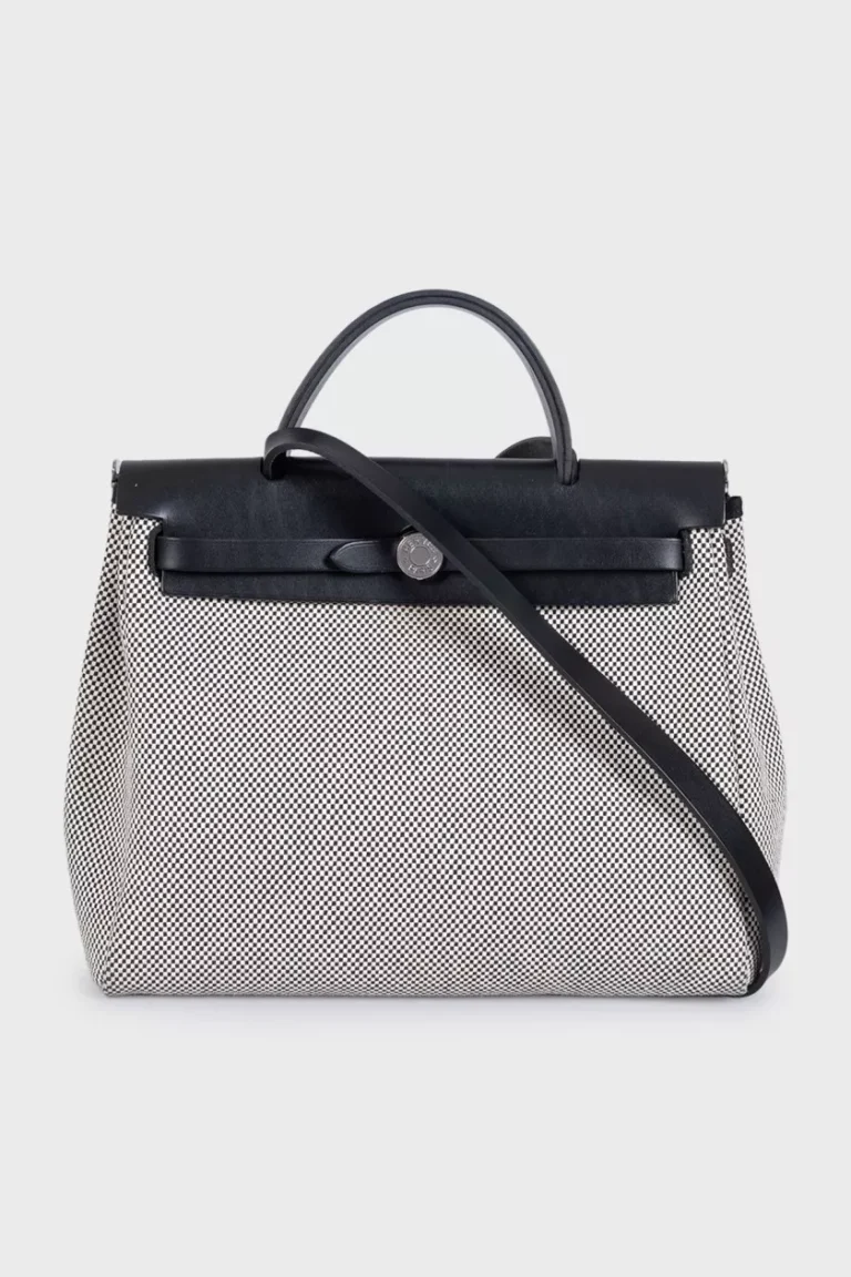Hermès Herbag 31 — Black & White